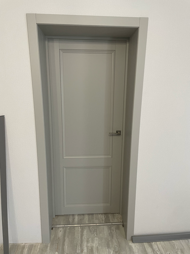 Установка дверного наличника