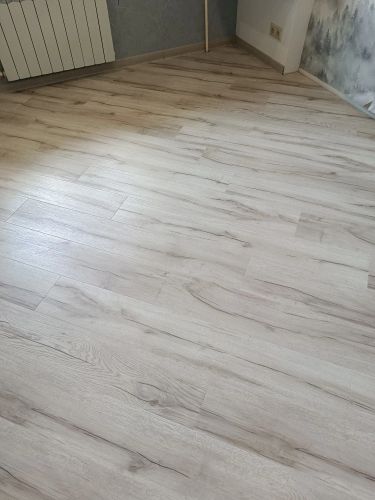 Демонтаж линолеума/ковролина, уложенного на клей