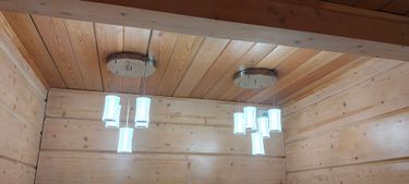 Установка люстры в сборке