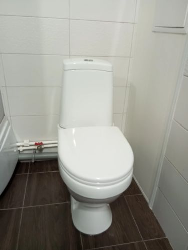 Установка напольного унитаза