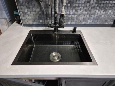 Установка раковины на столешницу