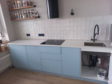 Укладка кухонного фартука керамической плиткой 1 кв.м