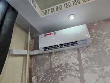 Установка сплит системы 7-9 kBTU (одноэтапный монтаж)