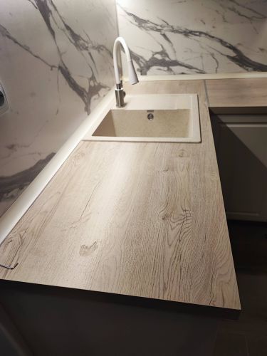 Подводка труб (ХВС, ГВС, канализация) к месту установки сантехнического оборудования (до 3 метров)