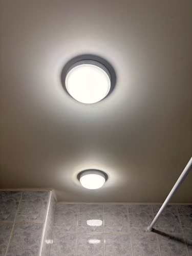 Установка люстры в сборке