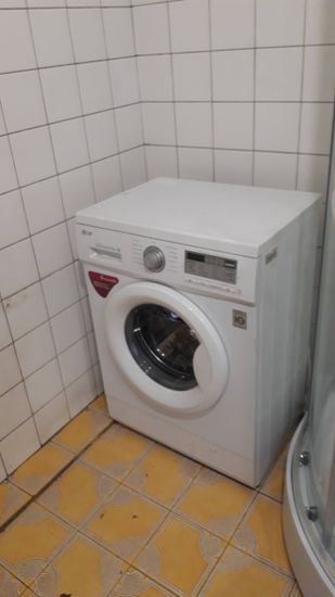 Установка отдельностоящей стиральной машины с подключением