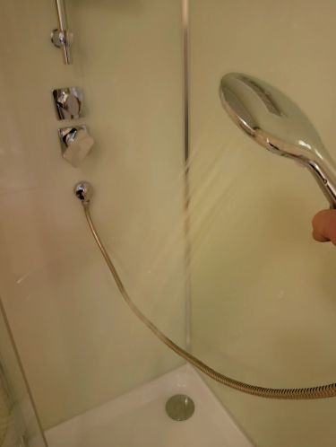 Демонтаж душевой кабины
