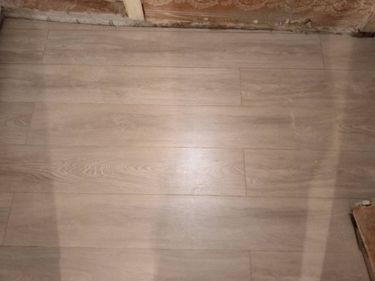 Демонтаж линолеума/ковролина, уложенного на клей