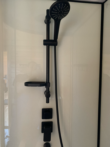 Установка душевой кабины шириной до 90 см