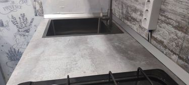 Установка и подключение электрической варочной поверхности Замена фасадов Установка столешницы ДСП