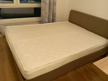 Сборка двуспальной кровати