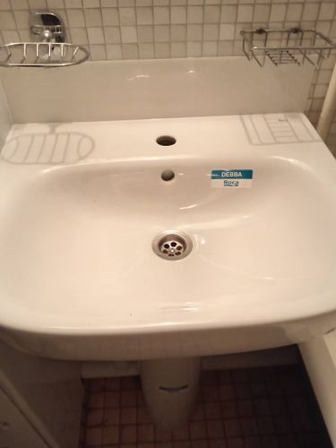 Установка раковины на пьедестале/полупьедестале