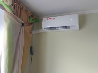 Установка сплит системы 7-9 kBTU (одноэтапный монтаж)