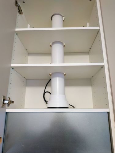 Установка столешницы ДСП Установка и подключение вытяжки пристенной/потолочной Уменьшение глубины/высоты/ширины шкафа