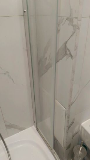 Герметизация стыков душевой кабины