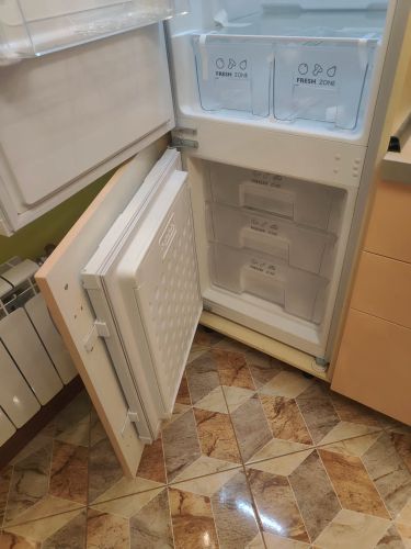 Установка и подключение встраиваемого холодильника