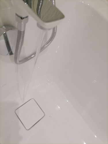 Установка смесителя (на готовые коммуникации)