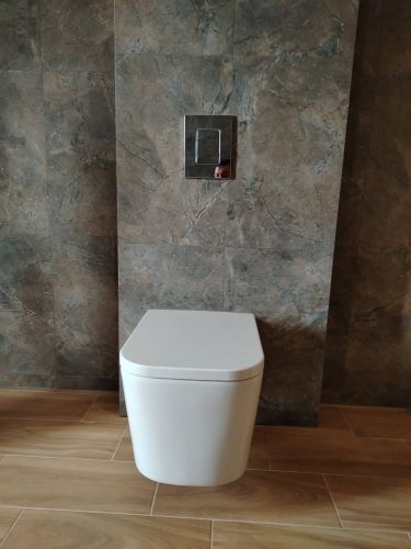 Установка подвесного унитаза (на готовую инсталляцию)