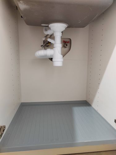 Установка светодиодной ленты для подсветки рабочей зоны Установка и подключение врезной мойки Установка газовой варочной поверхности