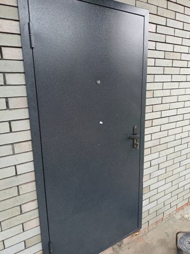 Установка входной двери весом до 95 кг