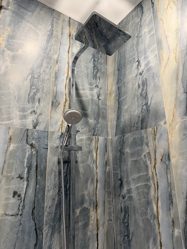 Установка душевой стойки (верхнего душа) без смесителя