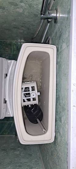 Установка напольного унитаза