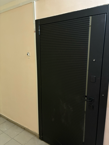 Установка входной двери весом до 95 кг