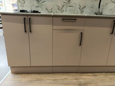 Сборка и установка кухонного каркаса