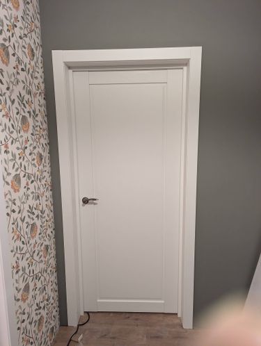 Врезка завертки/дверной ручки/магнитной ответки/цилиндра для замка