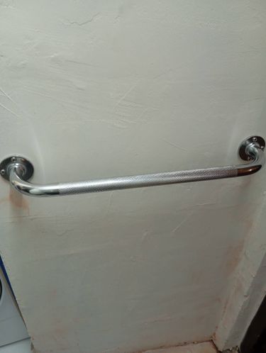 Установка подвесных аксессуаров