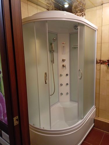 Доплата за установку душевой кабины с гидромассажем Демонтаж акриловой/стальной ванны Установка/замена гибкой подводки Демонтаж смесителя