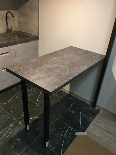 Изготовлены и установлены новые панели для кухни, подогнаны по размерам, выполнена обработка краев, обеспечена точная подгонка и надежная фиксация, улучшен внешний вид интерьера.