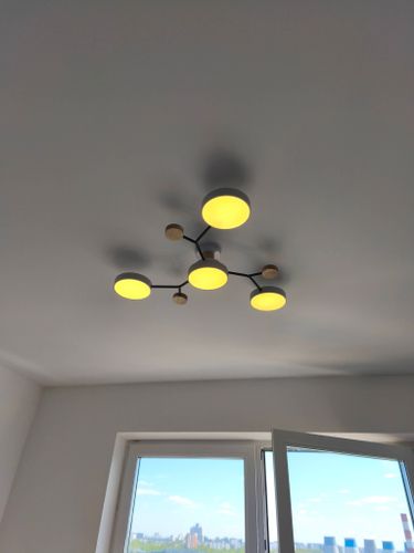 Сборка и навеска люстры