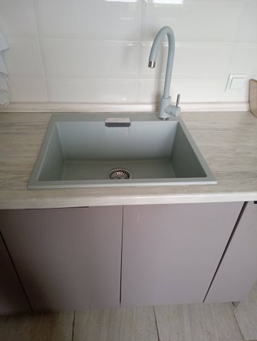 Замена и подключение смесителя Замена врезной мойки