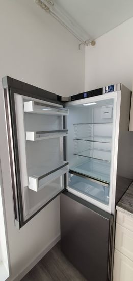 Перенавеска двери холодильника