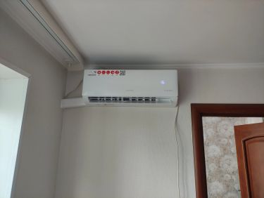 Установка сплит системы 7-9 kBTU (одноэтапный монтаж)