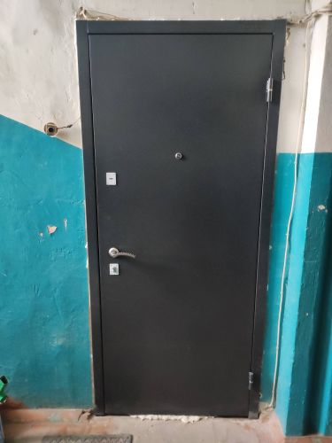 Установка входной двери весом до 95 кг