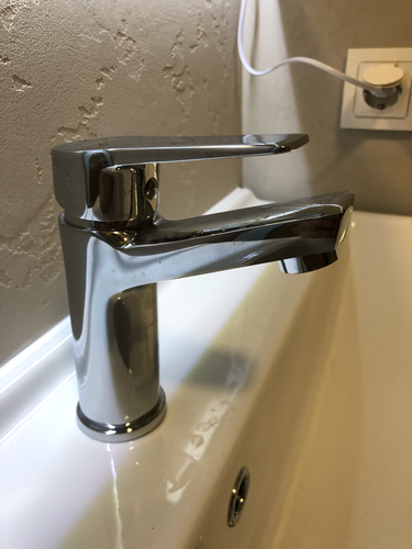 Навеска зеркала