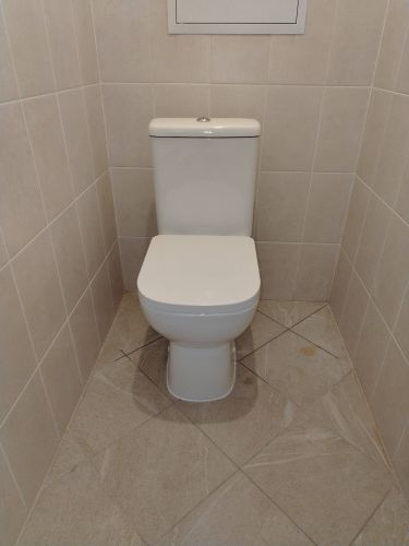 Установка напольного унитаза