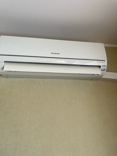 Выполнена очистка фильтров, устранение загрязнений с внутренних компонентов, проверка дренажной системы, дезинфекция поверхности, восстановление оптимальной работы устройства.