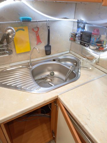 Замена и подключение смесителя