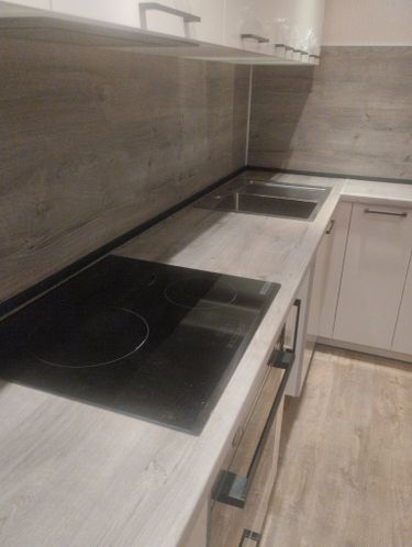 Подводка труб (ХВС, ГВС, канализация) к месту установки сантехнического оборудования (до 3 метров)