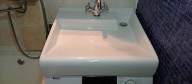 Установка раковины на кронштейнах