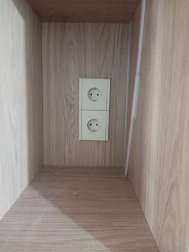 Установка выключателя (на готовые коммуникации)