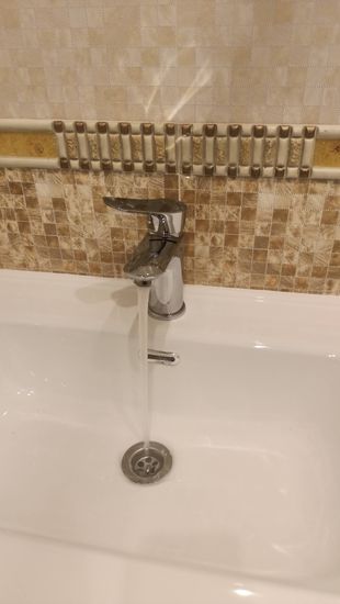 Установка смесителя (на готовые коммуникации)