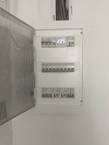 Установка и подключение двухполюсного УЗО, ДИФ автомата