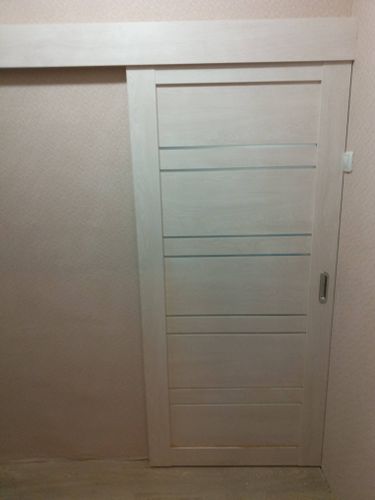 Установка межкомнатной одностворчатой раздвижной навесной двери без отделки проема