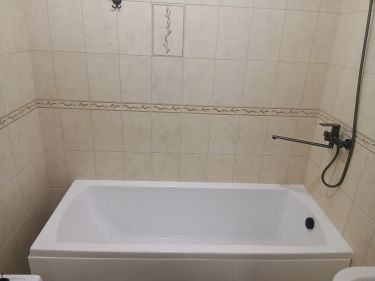 Установка акриловой/стальной ванны