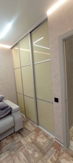 Ремонт дверцы шкафа