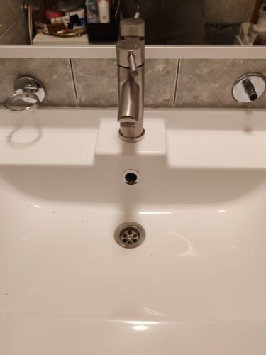 Навеска зеркала